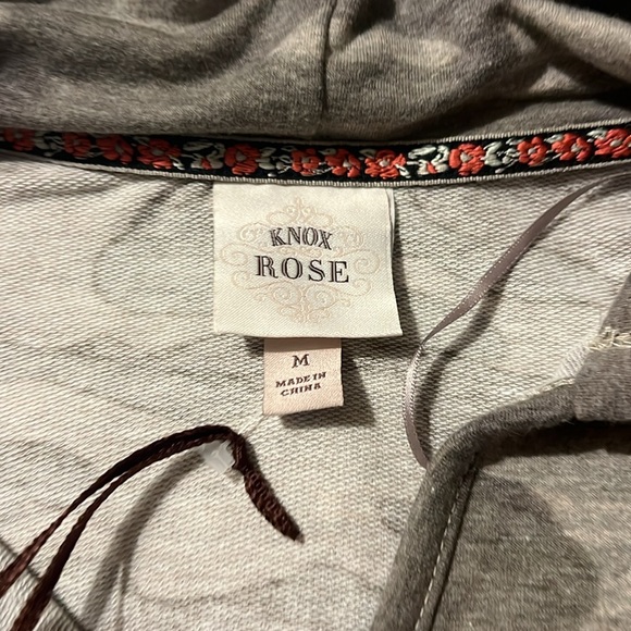 NWT Knox Rose camo hooded sweatshirt - Picture 2 of 4